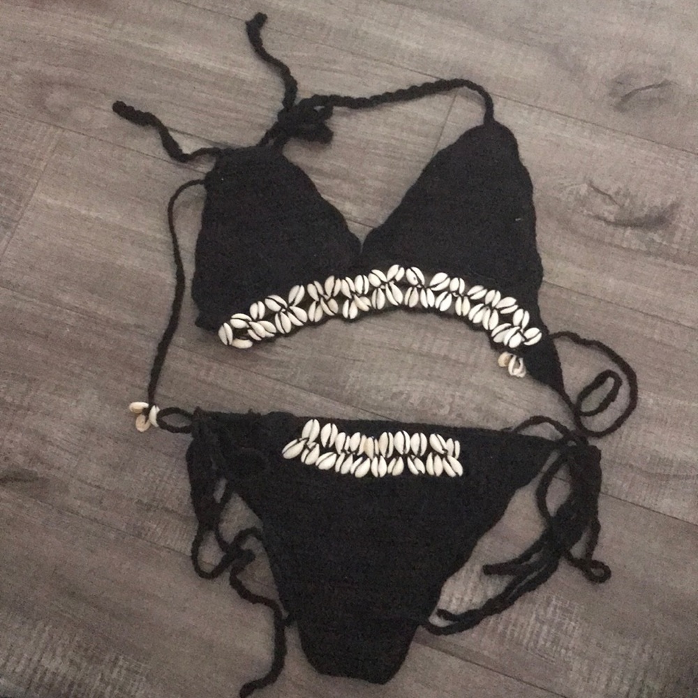 Bathing suit